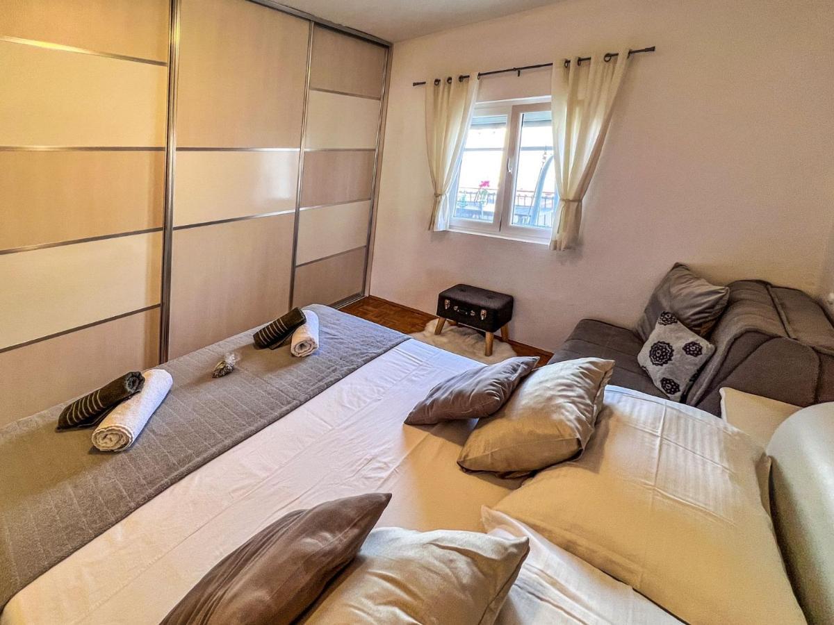 Apartman Zara Biograd Na Moru Ngoại thất bức ảnh